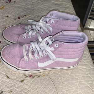 Women’s size 6   Vans sneakers
